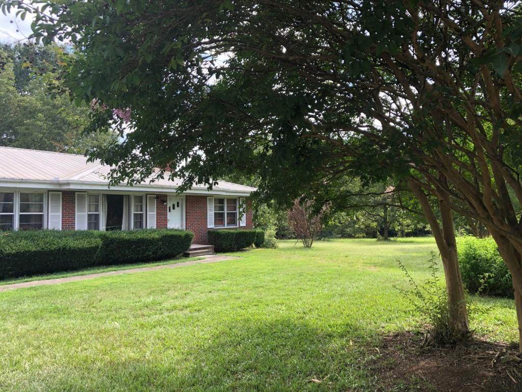 4931 Hwy 81 - Photo 1