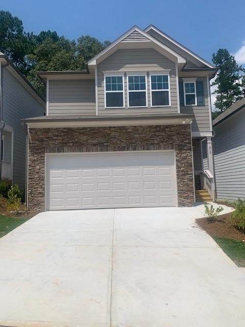 315 Pinewood Drive - Photo 1