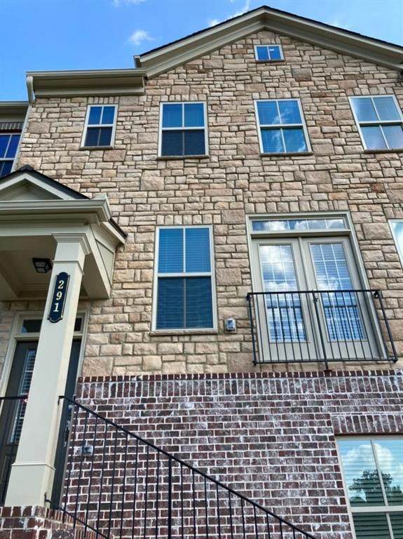 291 Northaven Avenue - Photo 1