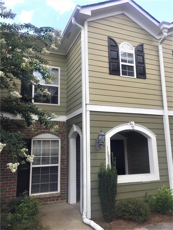820 Summer Place - Photo 1