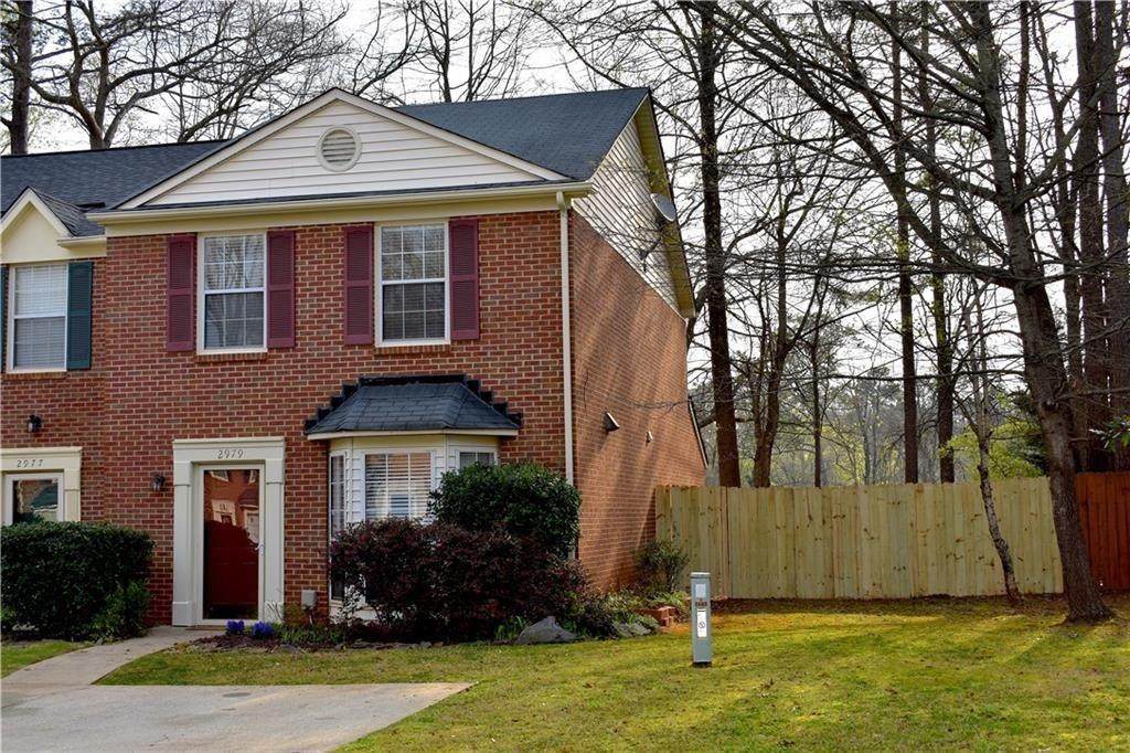 2979 Lexington Trace Drive - Photo 1