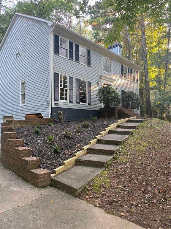 215 Creekview Trail - Photo 1