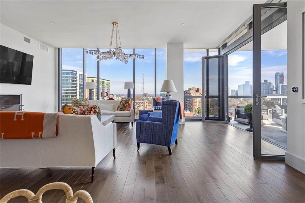 3107 Peachtree Road - Photo 1
