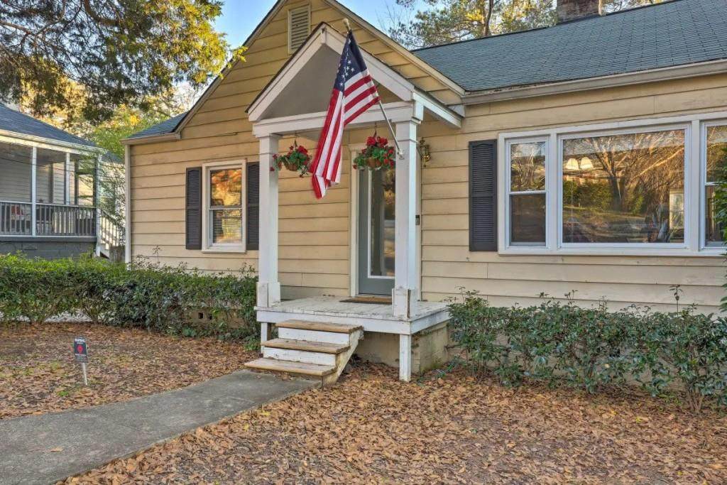 1855 Dresden Drive - Photo 1