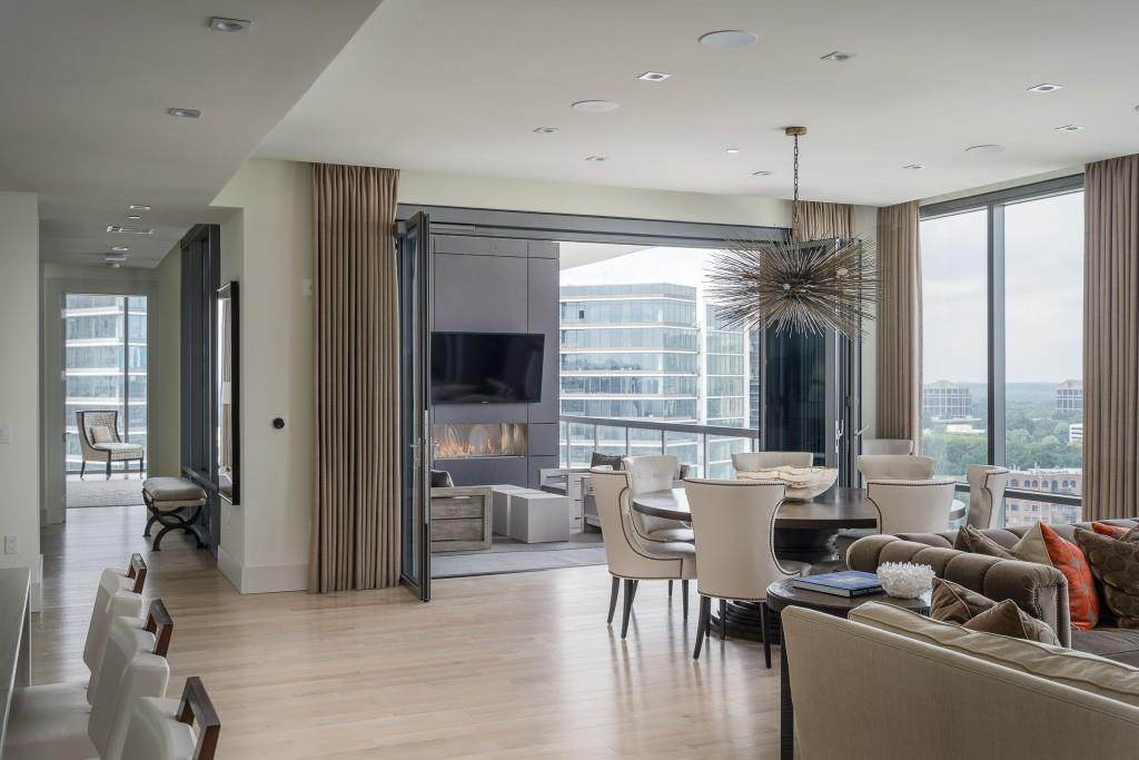 3107 Peachtree Road - Photo 1