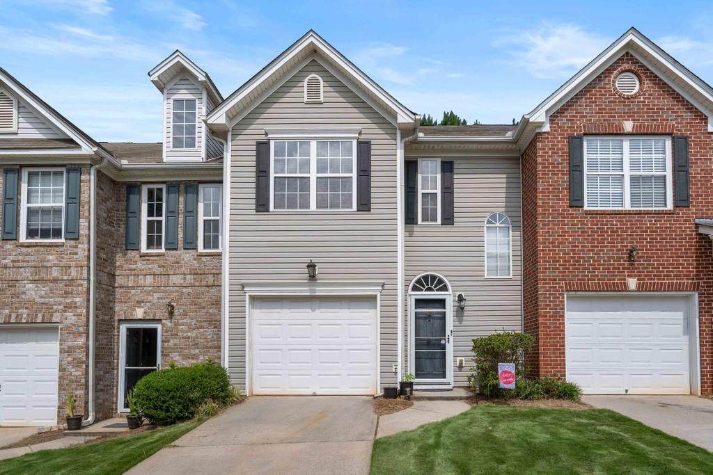 416 Lantern Wood Drive - Photo 1