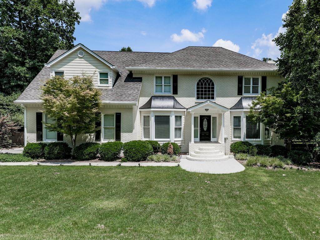 4810 Mirror Lake - Photo 1