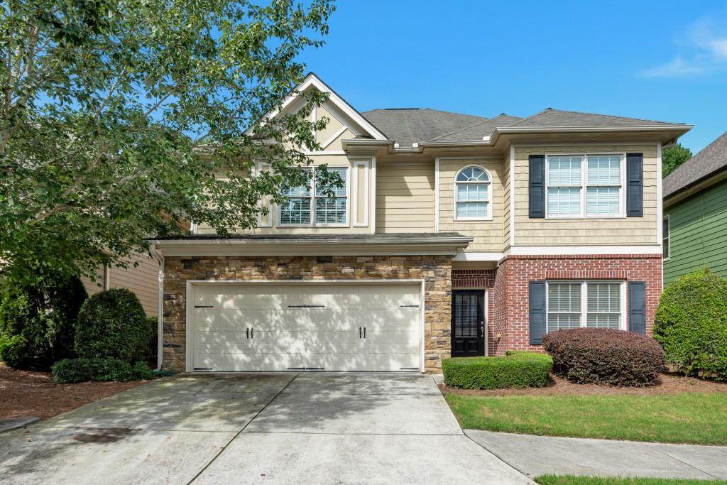 216 Water Oak Place - Photo 1