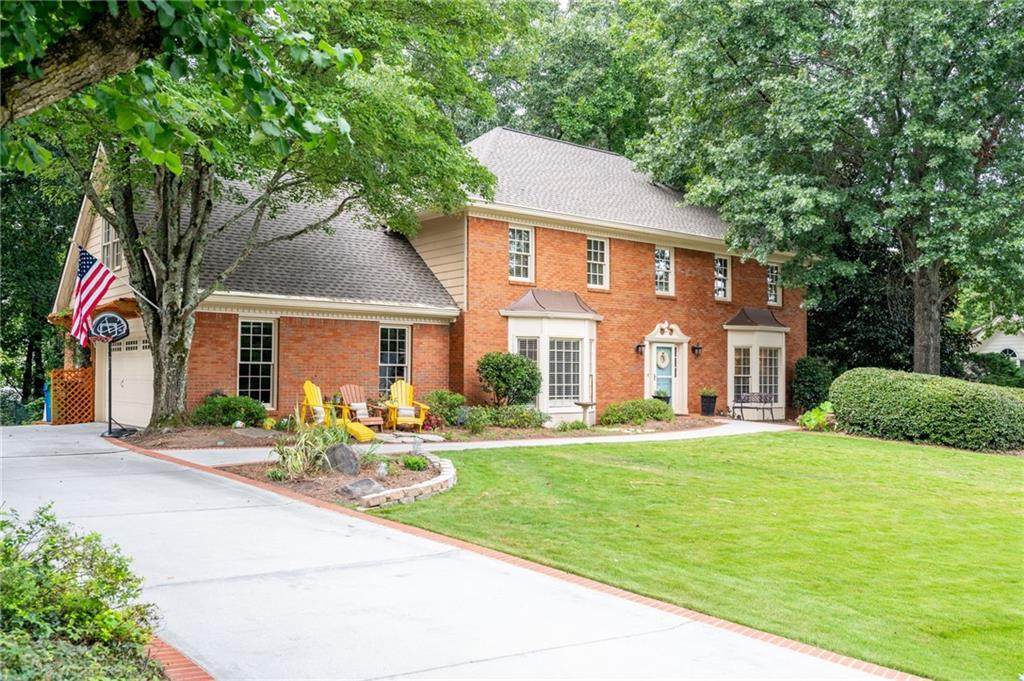 1159 Byrnwyck Road - Photo 1