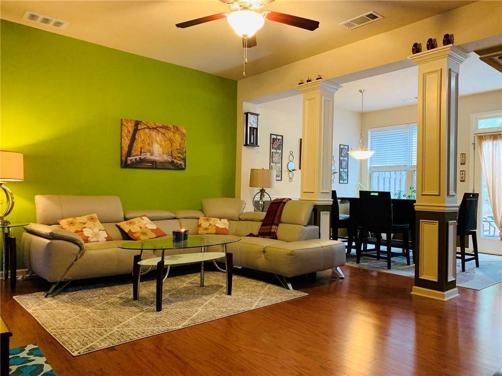 1555 Creek Bend Lane - Photo 1