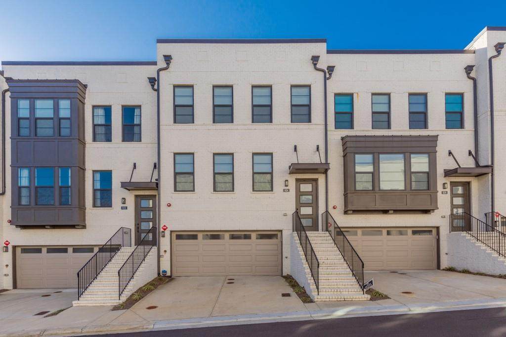 824 Stone Ridge Lane - Photo 1