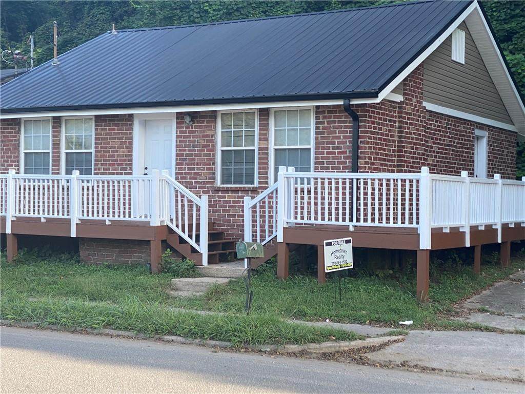 425 Elm Street - Photo 1