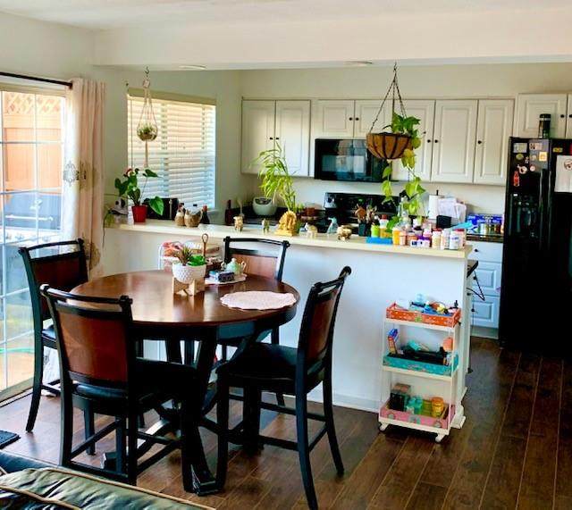 5596 Clover Rise Ln - Photo 1