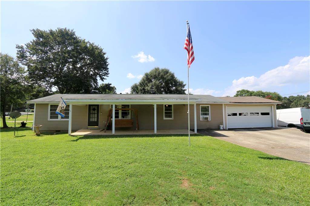 3925 Maggie Drive - Photo 1