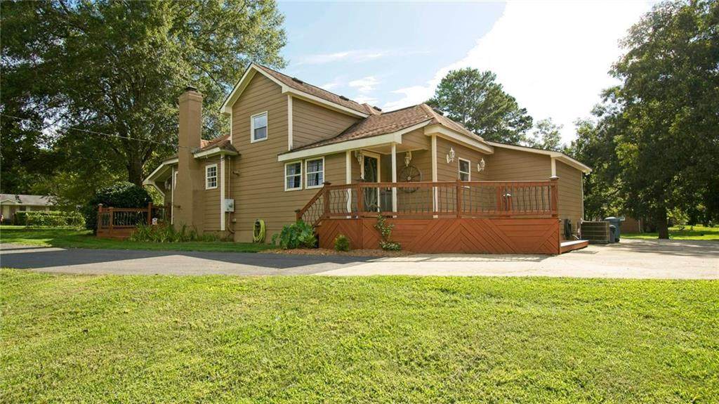 1351 Mcintosh Road - Photo 1