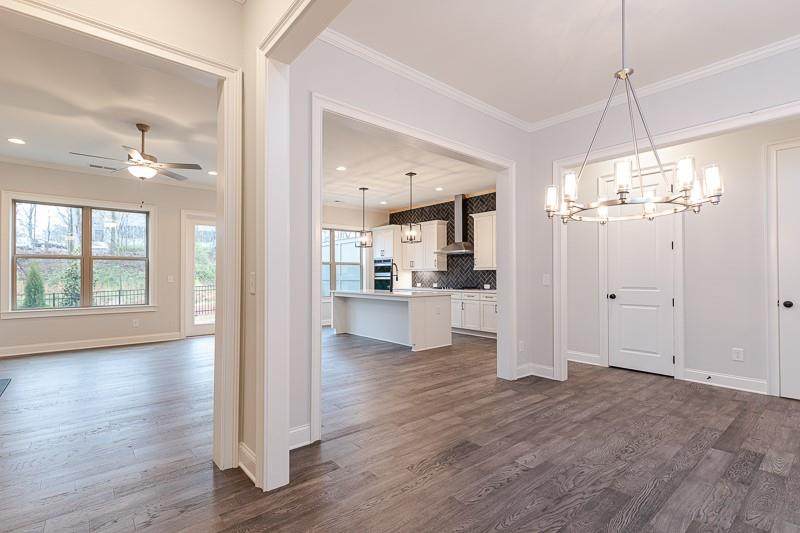 1077 Heyward Way - Photo 1