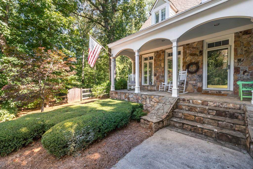 2850 Saddlebrook Way - Photo 1