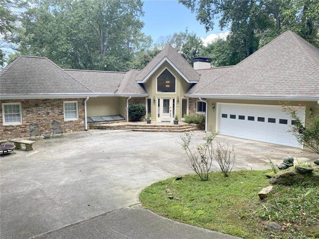 8435 Lynn Drive - Photo 1