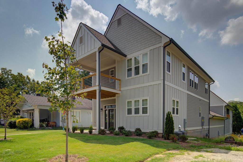 1121 Boulevard Drive - Photo 1