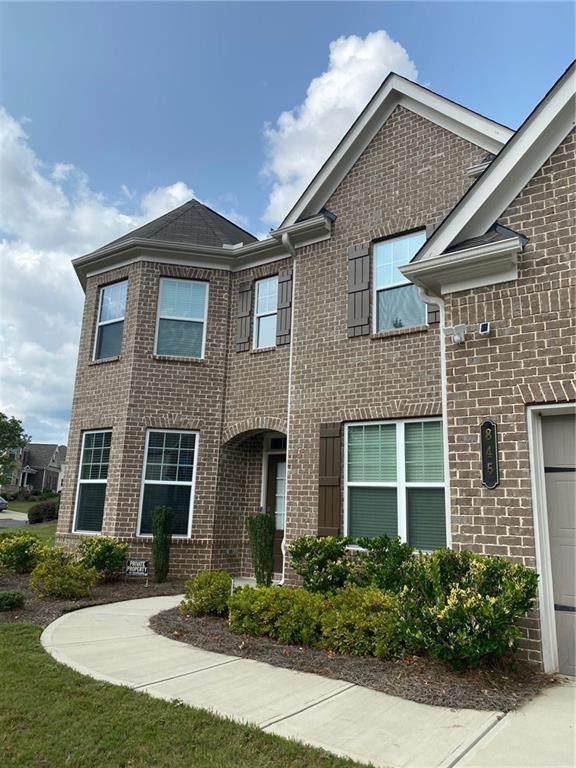 845 Elmsbrook Lane - Photo 1