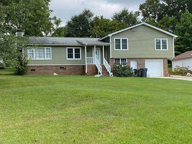 1215 Pine Creek Drive - Photo 1