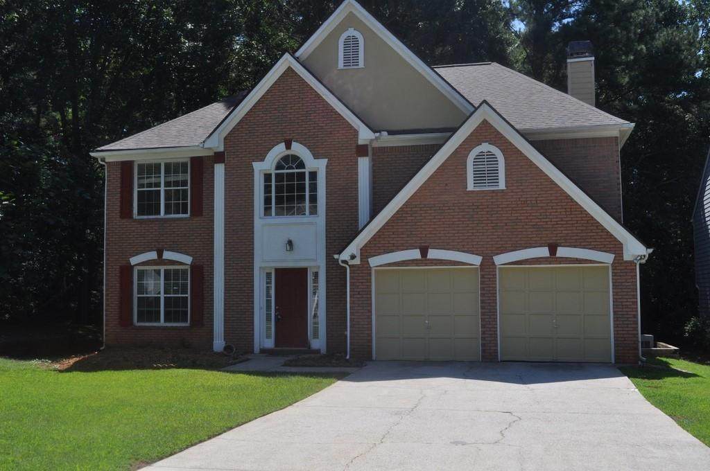 1085 Hidden Pond Lane - Photo 1