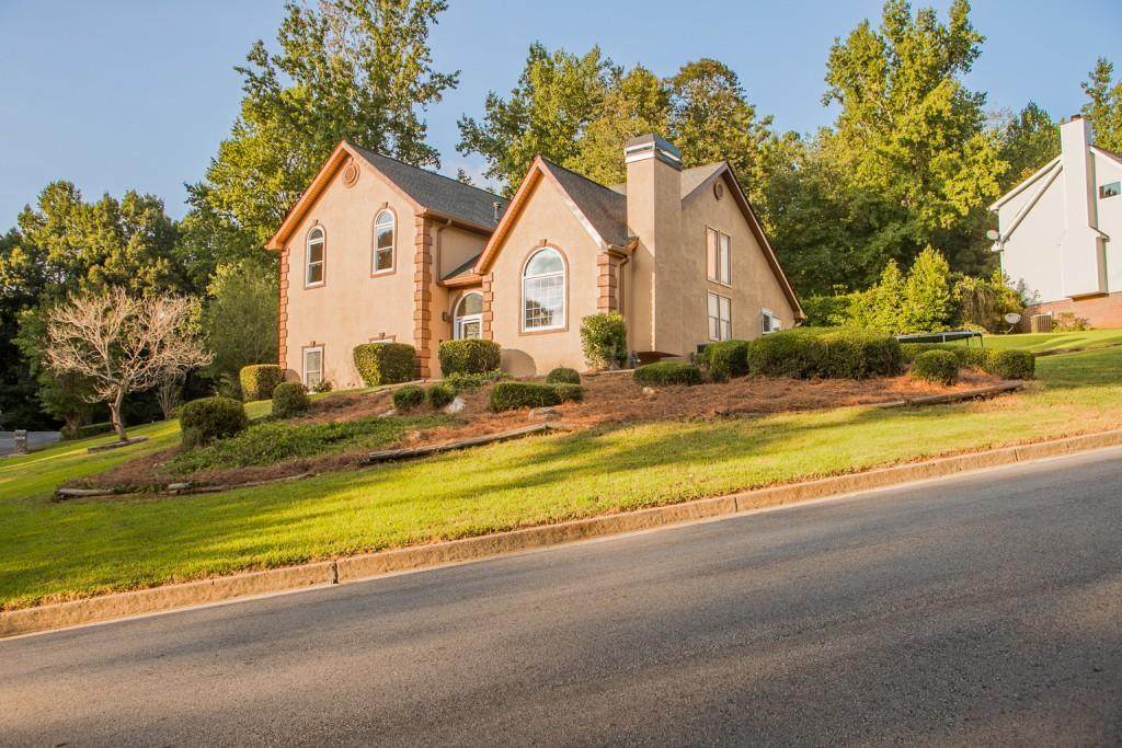 8802 Clear Creek Court - Photo 1