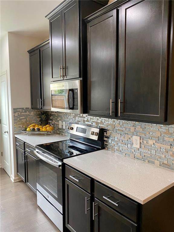 4913 Longview Walk - Photo 1