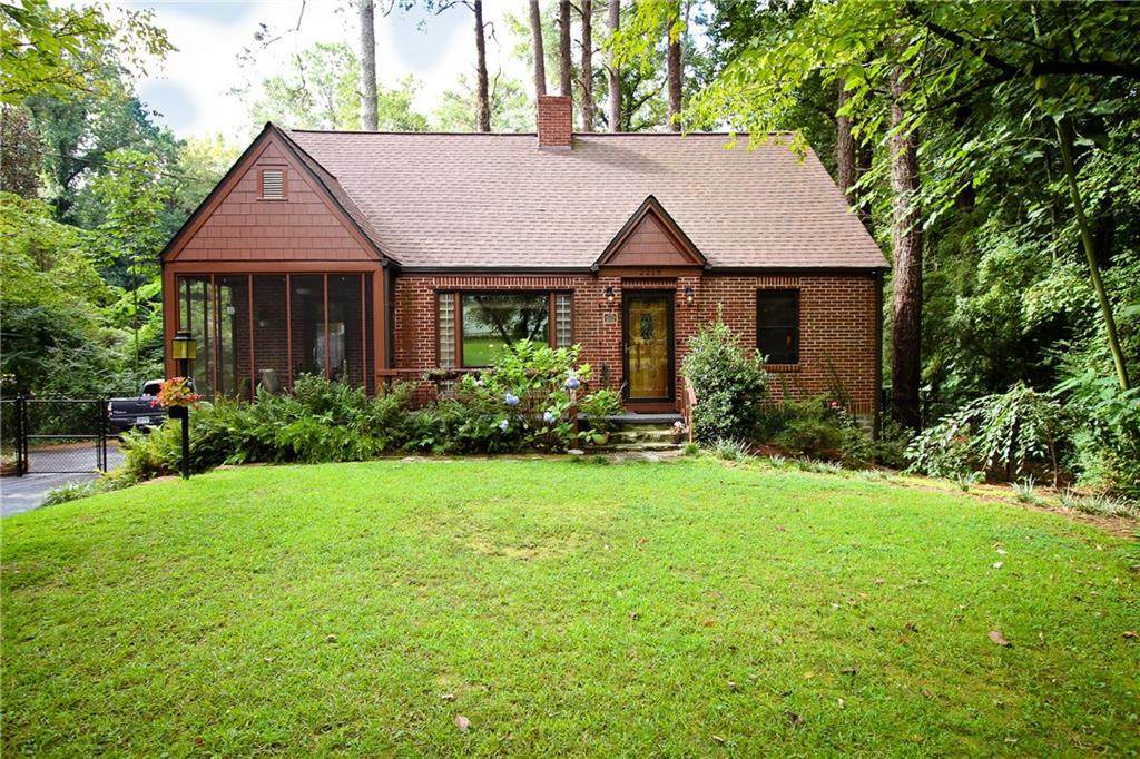 2218 Rugby Avenue - Photo 1