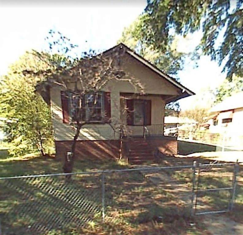 210 Second Street - Photo 1