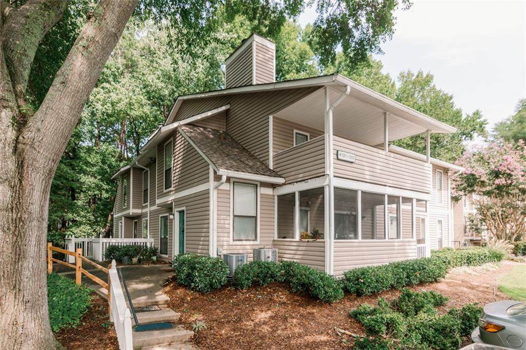 1202 Wynnes Ridge Circle - Photo 1