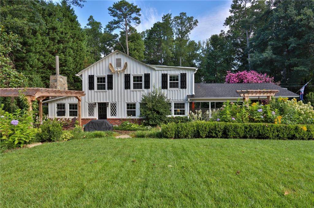 45 Michelle Circle - Photo 1