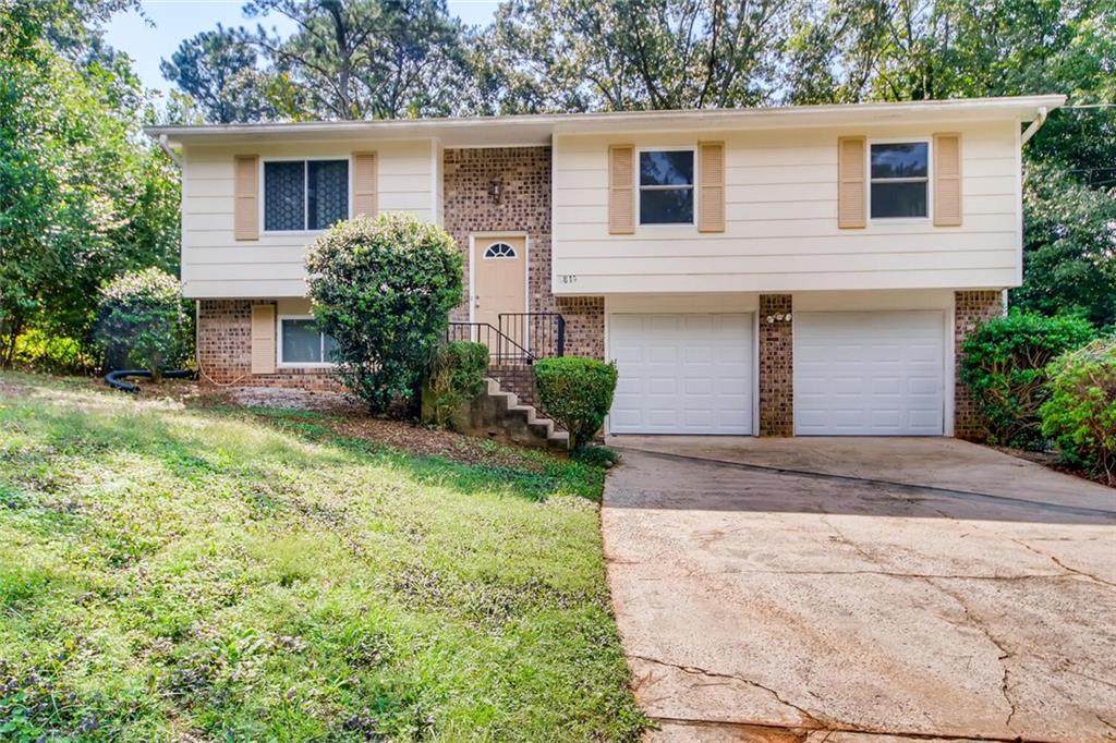 5817 Oakleaf Way - Photo 1
