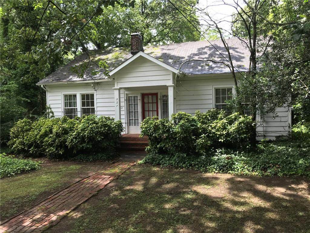 227 Mcdonough Street - Photo 1