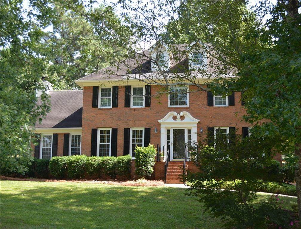 2610 Willow Green Drive - Photo 1