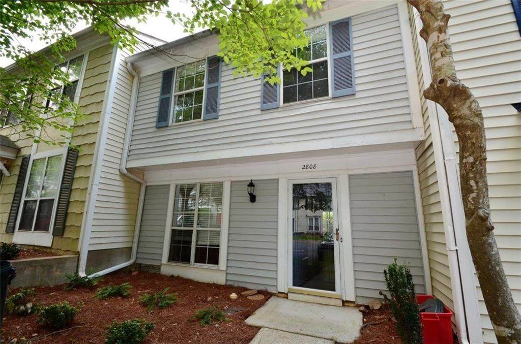 2808 Queen Anne Court - Photo 1
