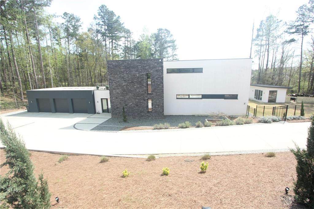 373 Roberts Road - Photo 1