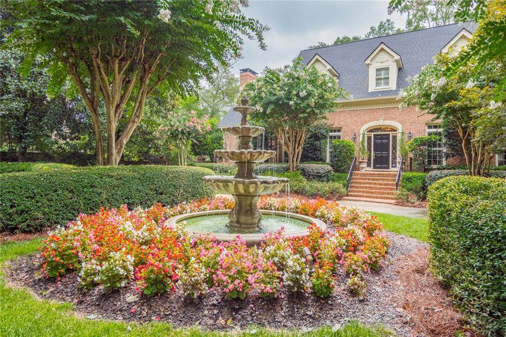 469 Atlanta Country Club Drive - Photo 1