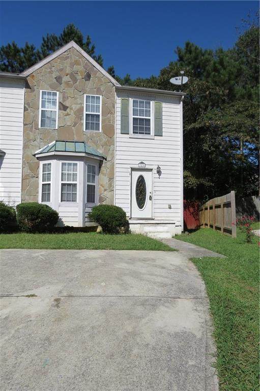 7030 Panda Lane - Photo 1