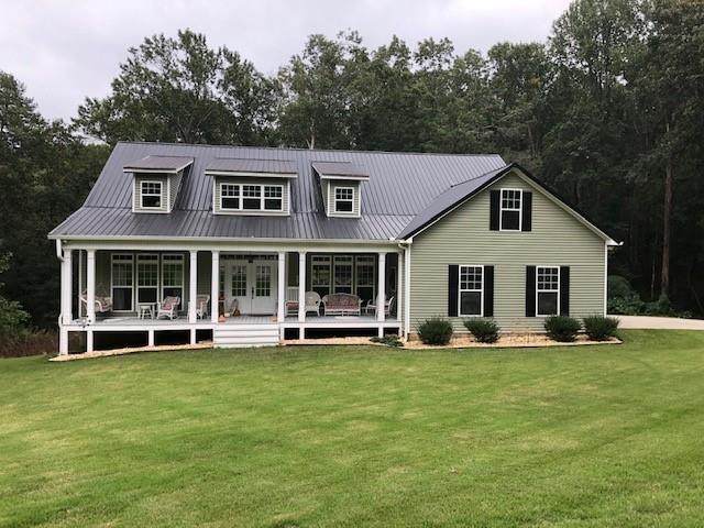 306 Oak Ridge Drive - Photo 1