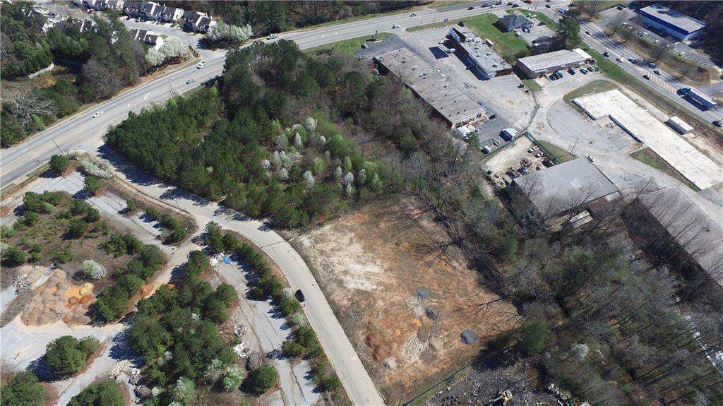 7137 Covington Highway - Photo 1