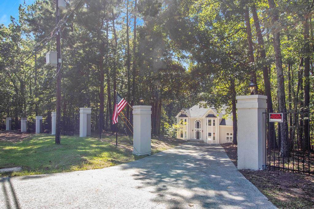 872 Transart Parkway - Photo 1