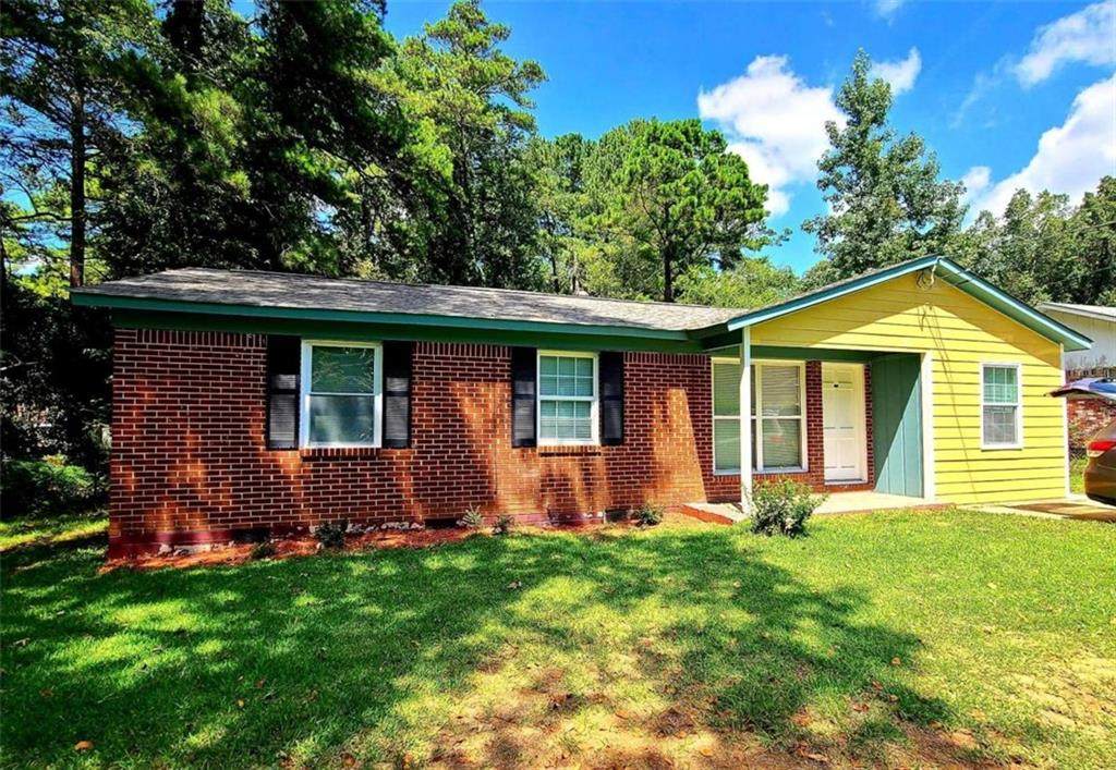276 Roxbury - Photo 1