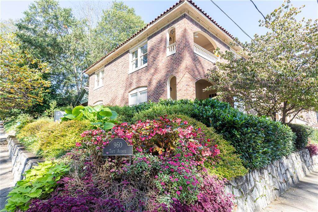 960 Taft Avenue - Photo 1