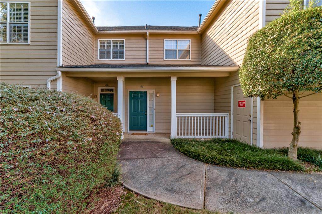 803 Vinings Forest Lane - Photo 1