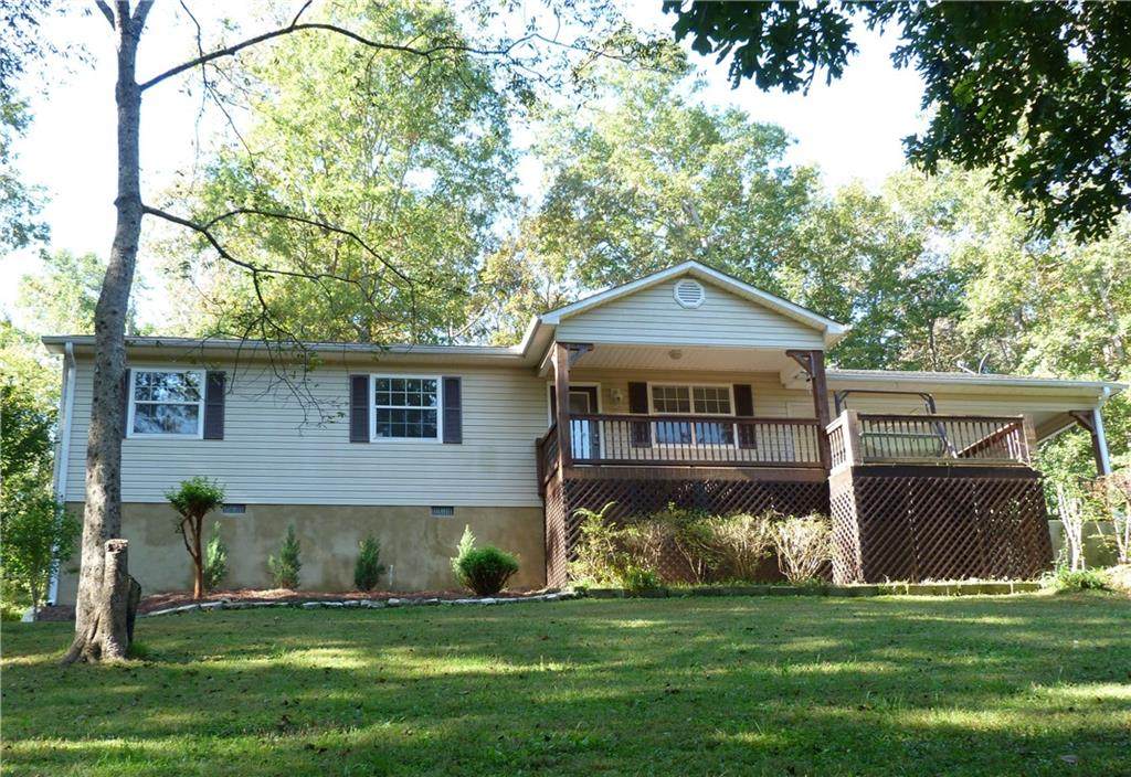 450 River Trace Drive - Photo 1