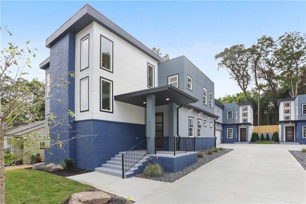 42 Walthall Street - Photo 1