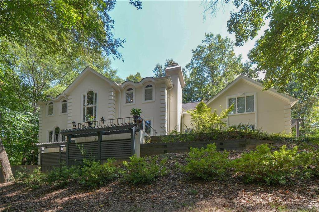 1685 Brandon Hall Drive - Photo 1