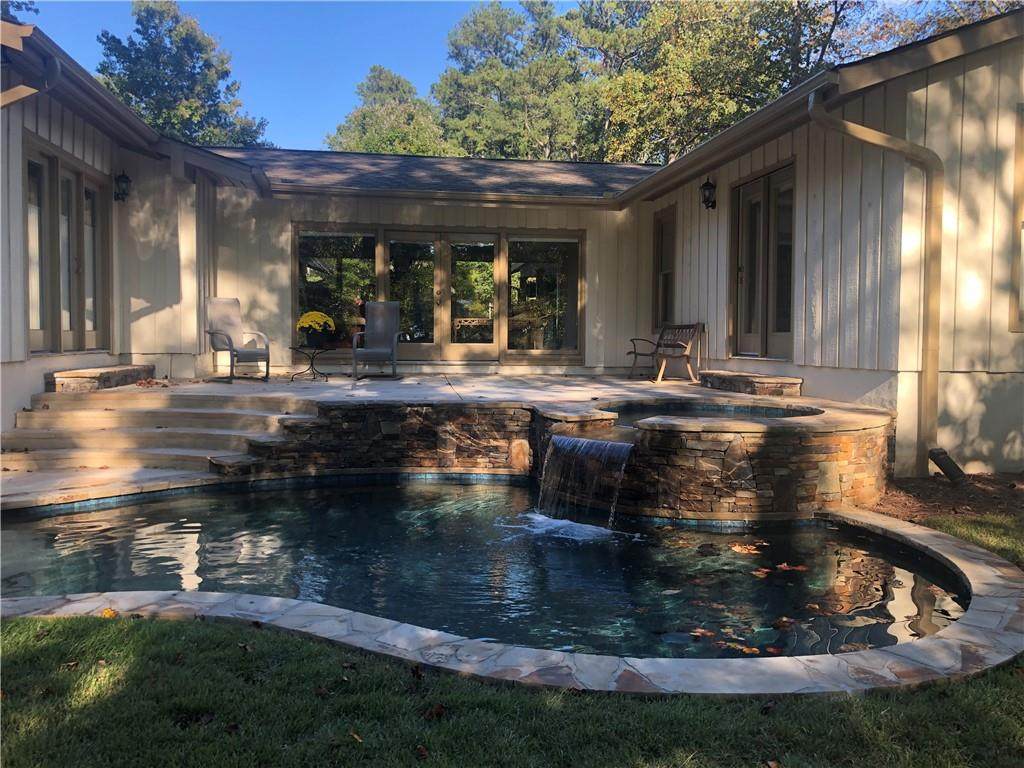 955 Fairfield Drive - Photo 1