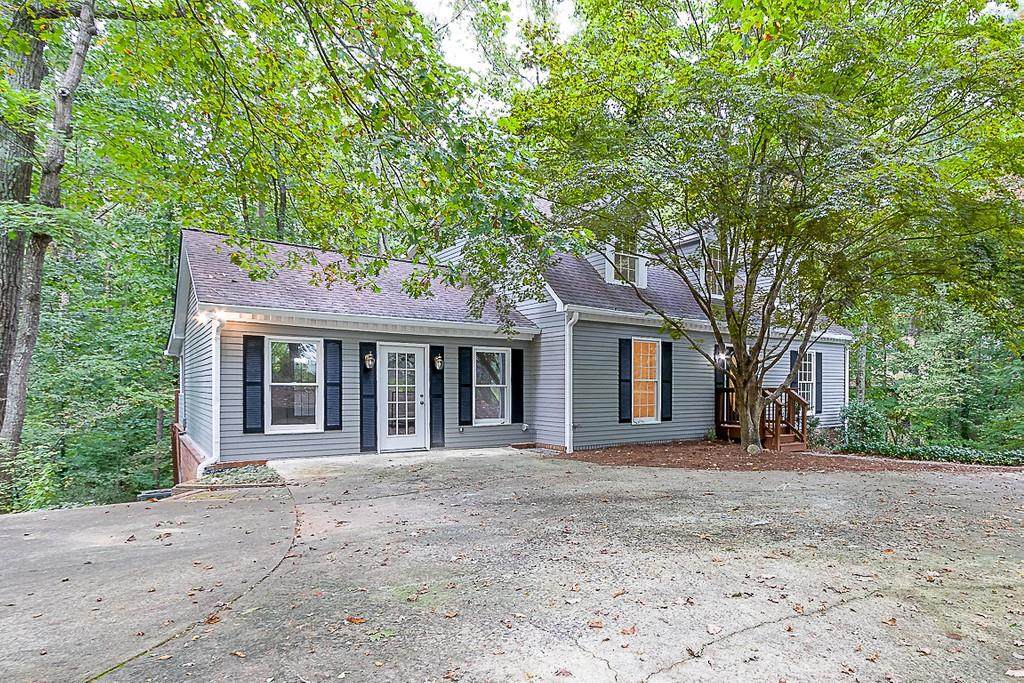 3605 Brookhill Circle - Photo 1